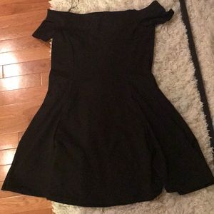 Brand new with tags zara off the shoulder dress